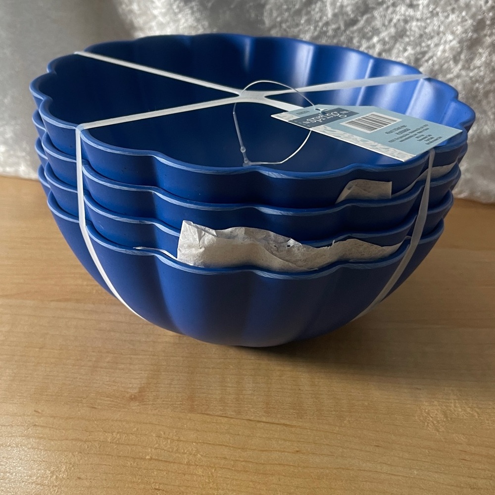 Set of Blue Scalloped Bowls
